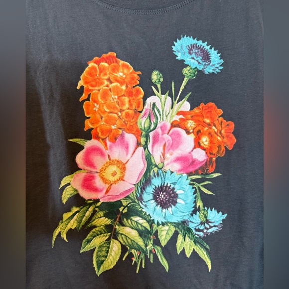 doe floral  Sleeveless crop Top - Black size small - Picture 2 of 5